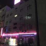 ホテル イルデパン(神戸市中央区/ラブホテル)の写真『夜の外観①』by 少佐