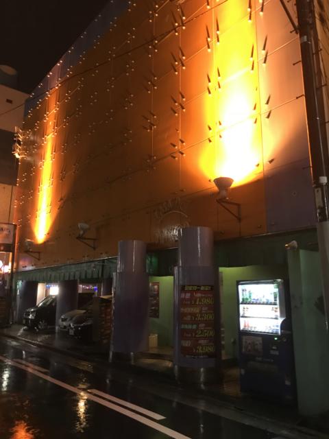 カサ・デル・アモール(堺市堺区/ラブホテル)の写真『夜の外観①』by 少佐