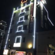 Wジェラシー(ダブルジェラシー)(大阪市/ラブホテル)の写真『夜の外観②』by 少佐