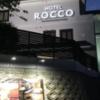 HOTEL ROCCO（ロッコ）(奈良市/ラブホテル)の写真『夜の外観④』by 少佐