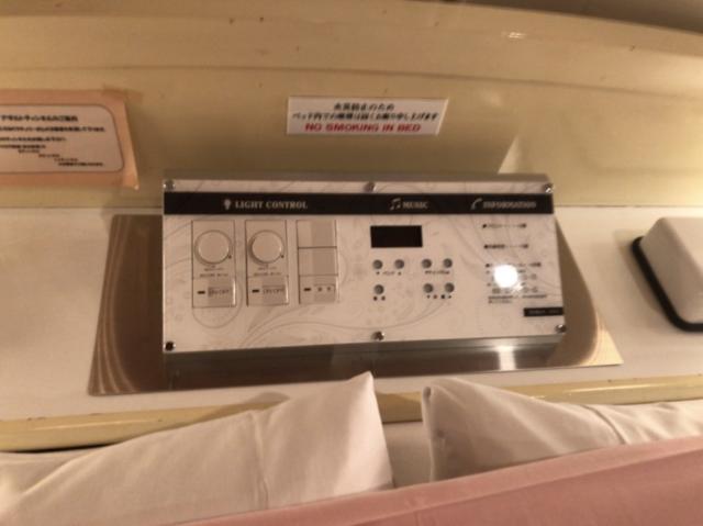 ホテル 日光(台東区/ラブホテル)の写真『101号室 ライト調整コントロール』by みこすりはん