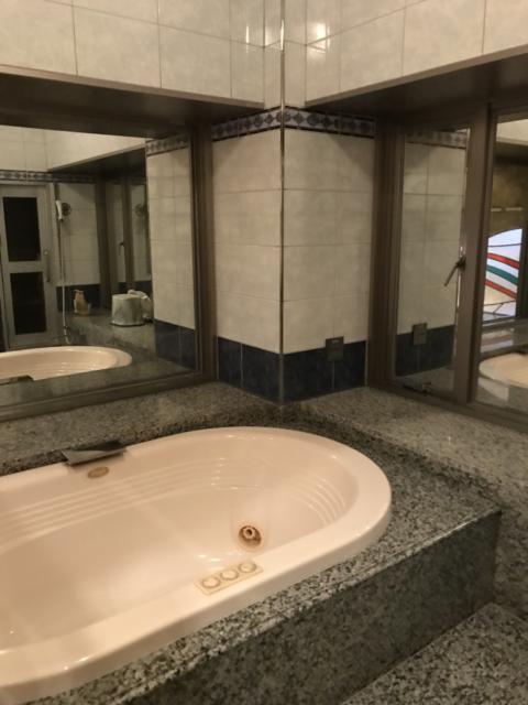 HOTEL CEAN新宿（セアン）(新宿区/ラブホテル)の写真『901号室の浴室①』by 少佐
