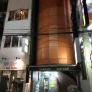 ホテル ほうれん荘(大阪市/ラブホテル)の写真『夜の外観①』by 少佐