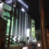 HOTEL ROSAGE(ホテル ロサージュ)(大阪市/ラブホテル)の写真『夜の外観①』by 少佐