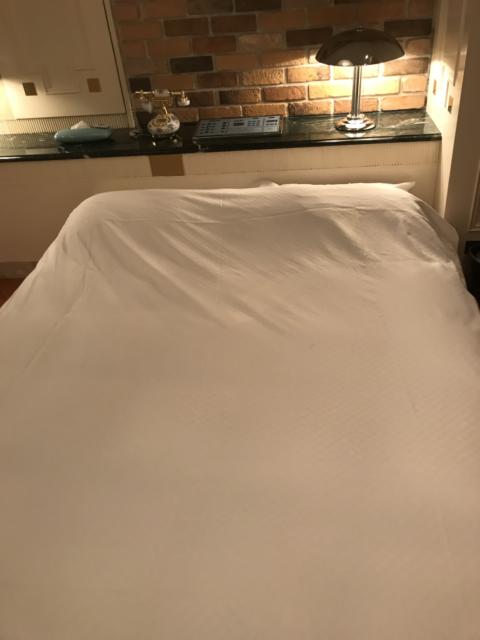 HOTEL CEAN新宿（セアン）(新宿区/ラブホテル)の写真『502号室のベッド』by 少佐
