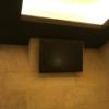 HOTEL AILU(アイル)(豊島区/ラブホテル)の写真『206号室 壁上部のテレビ』by 口コミ野郎