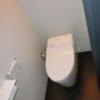 錦糸町 プチテル(墨田区/ラブホテル)の写真『402号室のトイレ(温水シャワー付き)』by おこ