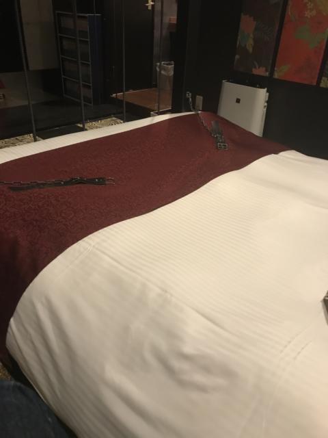 ラピア(新宿区/ラブホテル)の写真『307号室のベッド』by 少佐