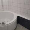 隠家(ajito) HOTEL555小田原店(小田原市/ラブホテル)の写真『211号室のお風呂です。非常にゆったりした作りです。』by キジ