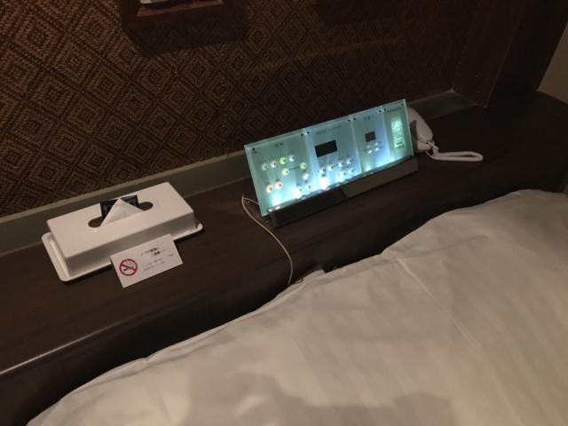 HOTEL GOLD(ホテル ゴールド)(川崎市川崎区/ラブホテル)の写真『（502号室）ベッド上』by こーめー