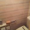 ホテル100% 7/7 平塚キャッスル(平塚市/ラブホテル)の写真『505号室。トイレの写真です。ウォシュレット付きです。』by キジ