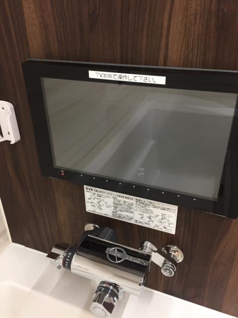 テラスM 横田ベース(瑞穂町/ラブホテル)の写真『216号室、浴室テレビ』by 日本代表