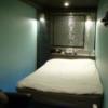 HOTEL SARD（サード）(豊島区/ラブホテル)の写真『102号室（スタイリッシュな感じです。埋め込み式の空調）』by 格付屋