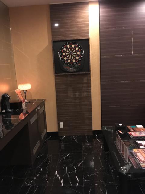 HOTEL GRASSINO URBAN RESORT 浦和 （ホテルグラッシーノアーバンリゾートウラワ）(さいたま市緑区/ラブホテル)の写真『604号室玄関ドアを開けてすぐ』by 口コミ野郎