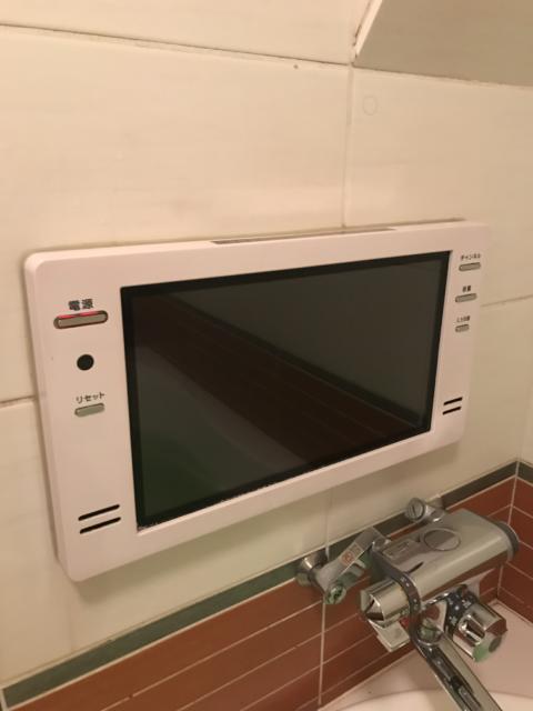 遊楽膳(新宿区/ラブホテル)の写真『浴室のテレビ』by 少佐