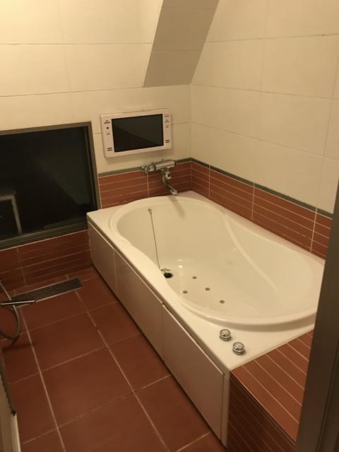 遊楽膳(新宿区/ラブホテル)の写真『303号室の浴室②』by 少佐