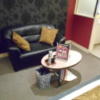 フェリエ(八王子市/ラブホテル)の写真『306号室、テーブルとソファー』by もんが～