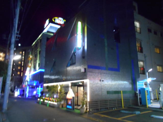 Be-ZONE(立川市/ラブホテル)の写真『夜の外観』by もんが～