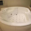 アペルト(豊島区/ラブホテル)の写真『806号室　2階　メイン浴場の浴槽』by INA69
