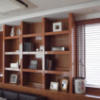 アペルト(豊島区/ラブホテル)の写真『806号室　１階　朝方の光を入れた本棚』by INA69
