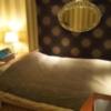 ホテルCLAiRE（クレア）(渋谷区/ラブホテル)の写真『106号室のﾍﾞｯﾄﾙｰﾑです。ﾛｰﾏ調とでも言う感じ部屋です。』by キジ