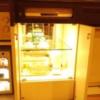 ホテル アクアマリン(松戸市/ラブホテル)の写真『405号室、コンビニBOX、食器、簡易持込兼用冷蔵庫』by 来栖