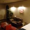 ル・ペイブラン(渋谷区/ラブホテル)の写真『503号室（部屋奥から入口方向。左奥が浴室、観葉植物奥が入口です。鍵がかかりにくいです苦笑）』by 格付屋