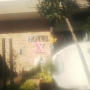 HOTEL XX(ゼクス)(全国/ラブホテル)の写真『昼の入り口』by こーーじ