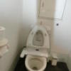 レンタルルーム プライム7(荒川区/ラブホテル)の写真『４階の共同トイレ』by たけのこ