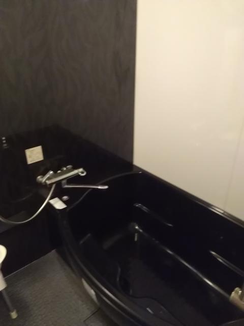 HOTEL 21（トニーワン）(船橋市/ラブホテル)の写真『106号室 浴室』by ましりと