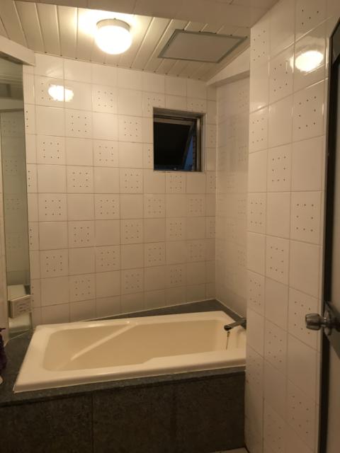 ラピア(新宿区/ラブホテル)の写真『406号室の浴室』by 少佐
