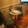 HOTEL Mitos（ミトス）(厚木市/ラブホテル)の写真『118号室 テーブルと椅子』by momona