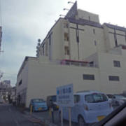 Natu-Re（ナチュレ）(浜松市/ラブホテル)の写真『昼の外観、道路は一方通行なので注意』by ４５°