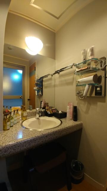 OPERA RESORT(船橋市/ラブホテル)の写真『208号室、洗面所』by 来栖