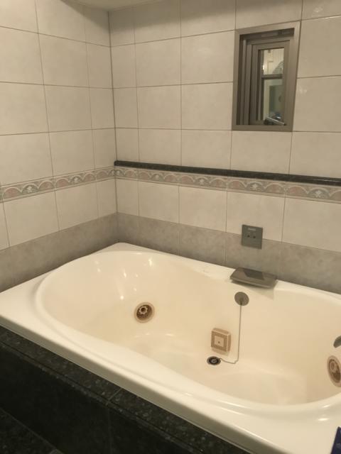 HOTEL CEAN新宿（セアン）(新宿区/ラブホテル)の写真『605号室の浴室①』by 少佐
