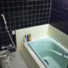 ホテル キャンディー(吉岡町/ラブホテル)の写真『1号室利用。お風呂です。タイル張りの古い感じです。』by キジ
