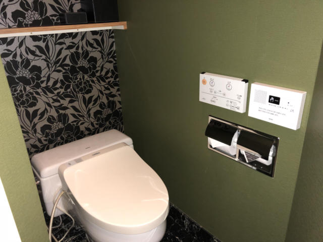 HOTEL SULATA渋谷道玄坂(渋谷区/ラブホテル)の写真『309号室　トイレ』by やり金