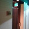 ラモード新宿(新宿区/ラブホテル)の写真『213号室　入口扉』by ところてんえもん