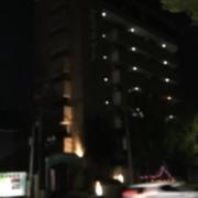 エスメイト(名古屋市守山区/ラブホテル)の写真『夜の外観』by まさおJリーグカレーよ