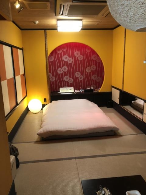 HOTEL  YAYAYA弐番館(台東区/ラブホテル)の写真『401号室』by beat takeshi