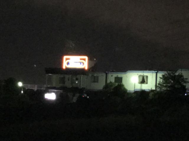 ホテル アネックス(富士市/ラブホテル)の写真『夜の外観』by まさおJリーグカレーよ