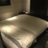 HOTEL Villa Senmei(ヴィラ センメイ）(大田区/ラブホテル)の写真『（208号室）ベッド』by こーめー