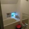 HOTEL RIO（リオ）(新宿区/ラブホテル)の写真『402号室 トイレを出て左に行くと右手にバスルームの扉(開けてバスルーム全景)』by なめろう