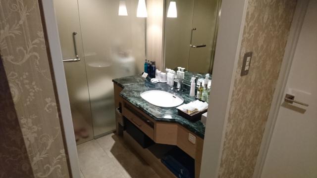 アラウダリゾート国立(国立市/ラブホテル)の写真『414号室、洗面所』by おむすび