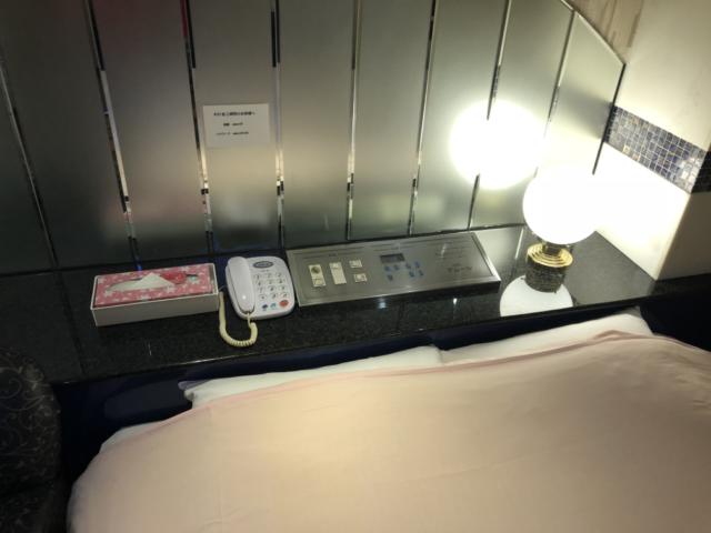 HOTEL アムール(台東区/ラブホテル)の写真『403号室 有線など。照明の調整はいまいち』by みこすりはん