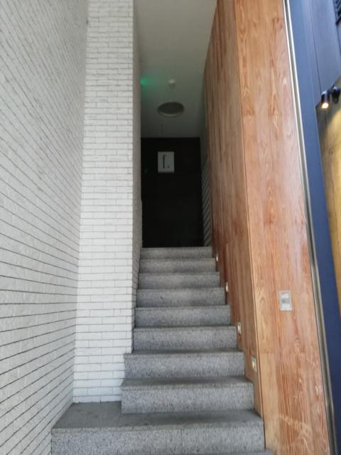 hotel Ｆ(エフ）(松山市/ラブホテル)の写真『昼入口』by ところてんえもん
