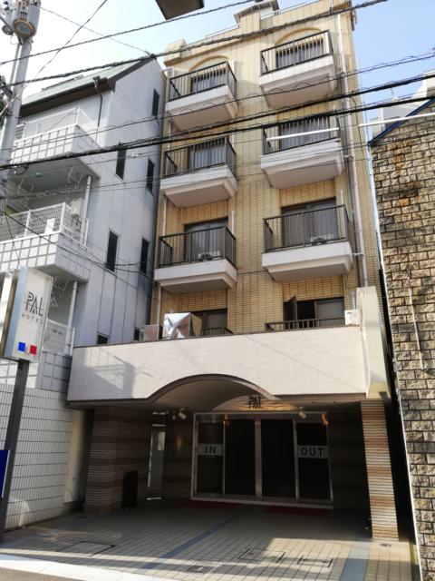 ホテルPAL(松山市/ラブホテル)の写真『昼外観』by ところてんえもん