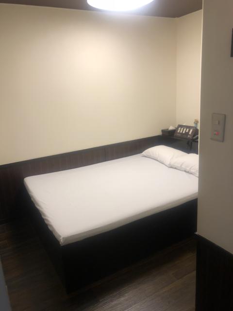 WEST ONE（ウエストワン）(豊島区/ラブホテル)の写真『601号室、ベッド』by かとう茨城47