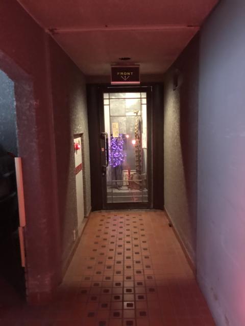 ベルナールホテル(静岡市葵区/ラブホテル)の写真『フロント入口』by まさおJリーグカレーよ