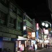 レンタルルーム sorairo（ソライロ）(大田区/ラブホテル)の写真『夜外観』by ところてんえもん